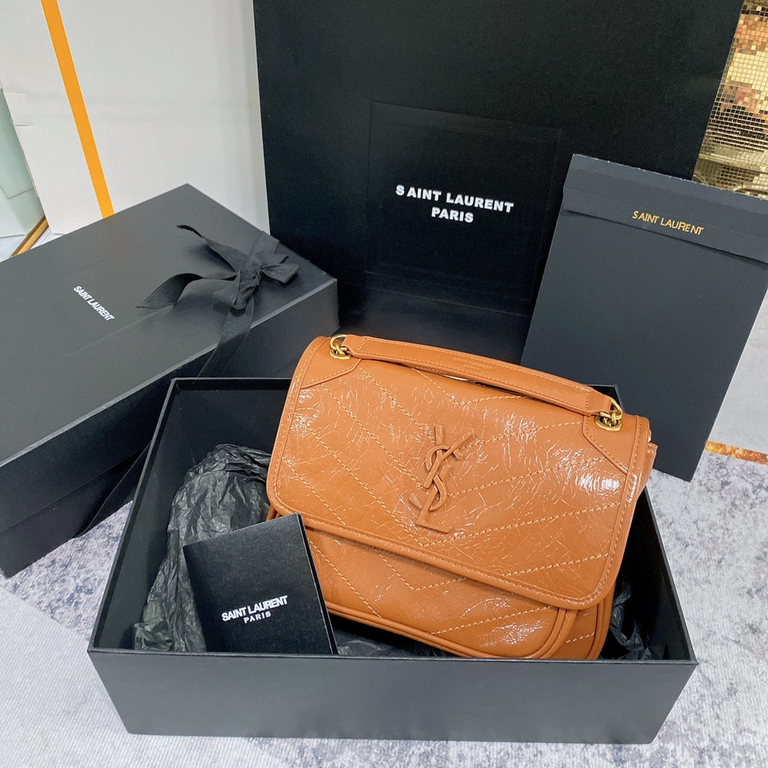 Y51 NIKI BABY IN VINTAGE LEATHER LIGHT CARAMEL 8.2 X 6 X 2.9 INCHES