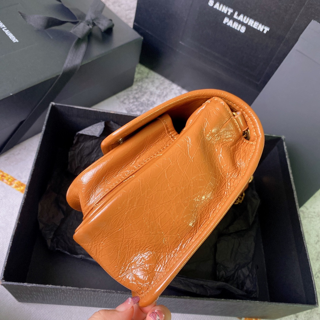 Y51 NIKI BABY IN VINTAGE LEATHER LIGHT CARAMEL 8.2 X 6 X 2.9 INCHES