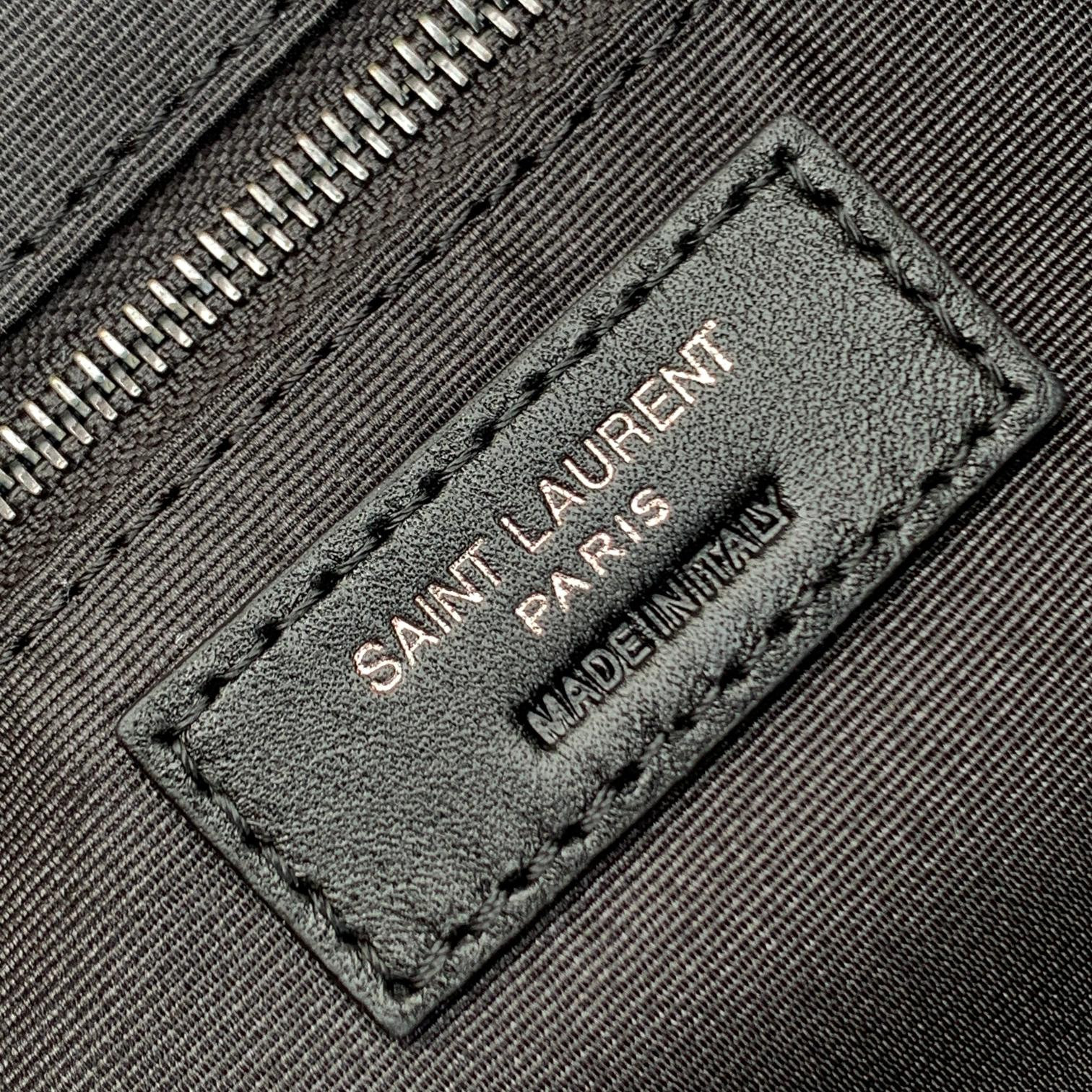 Y51 NIKI SHOPPING IN VINTAGE LEATHER 12.9 X 10.6 X 4.5 INCHES