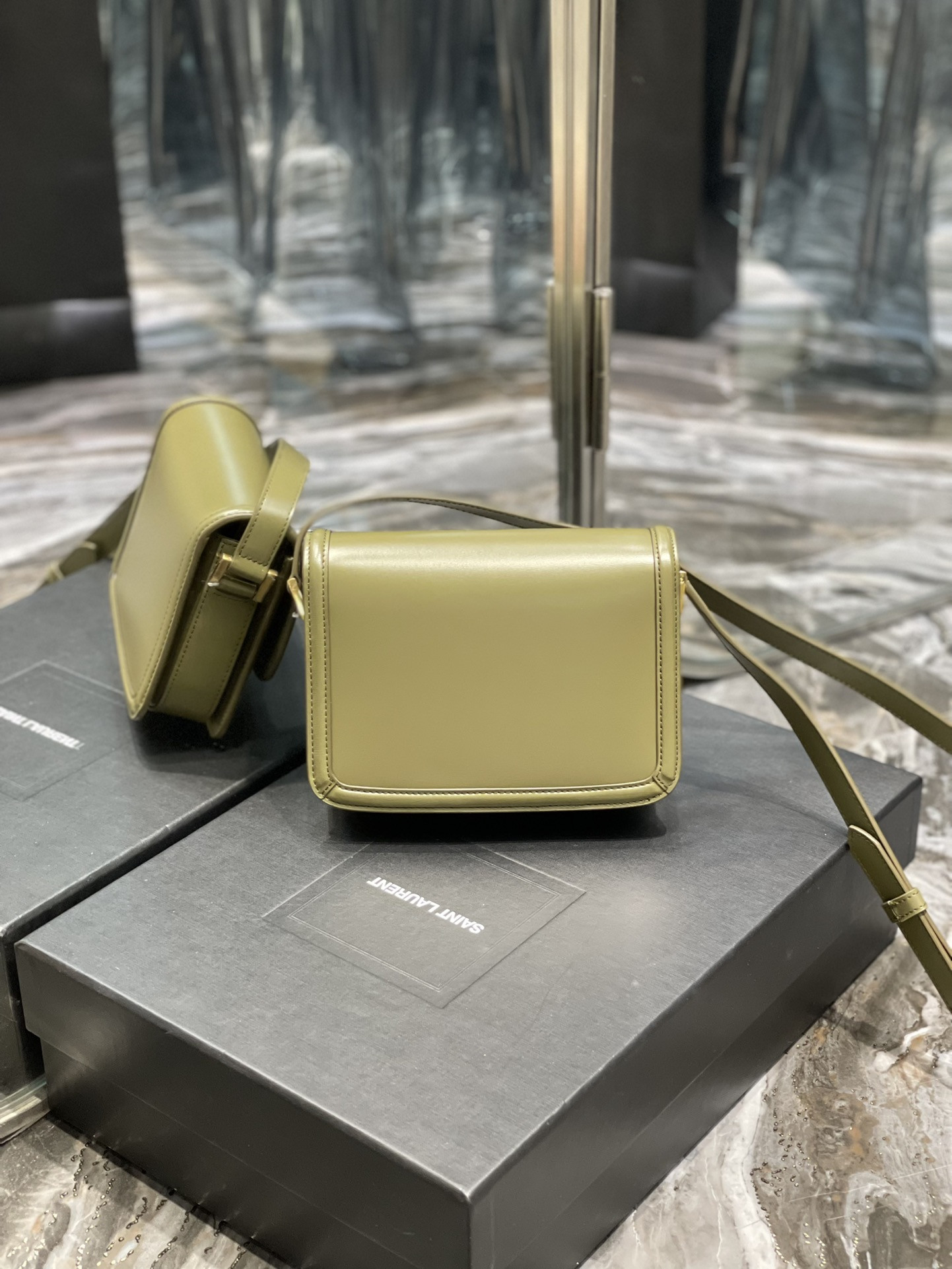 Y51 SOLFERINO SMALL SATCHEL IN BOX Sa1nt Lau*nt Avocado GREEN 7.4 X 5.1 X 1.9 INCHES