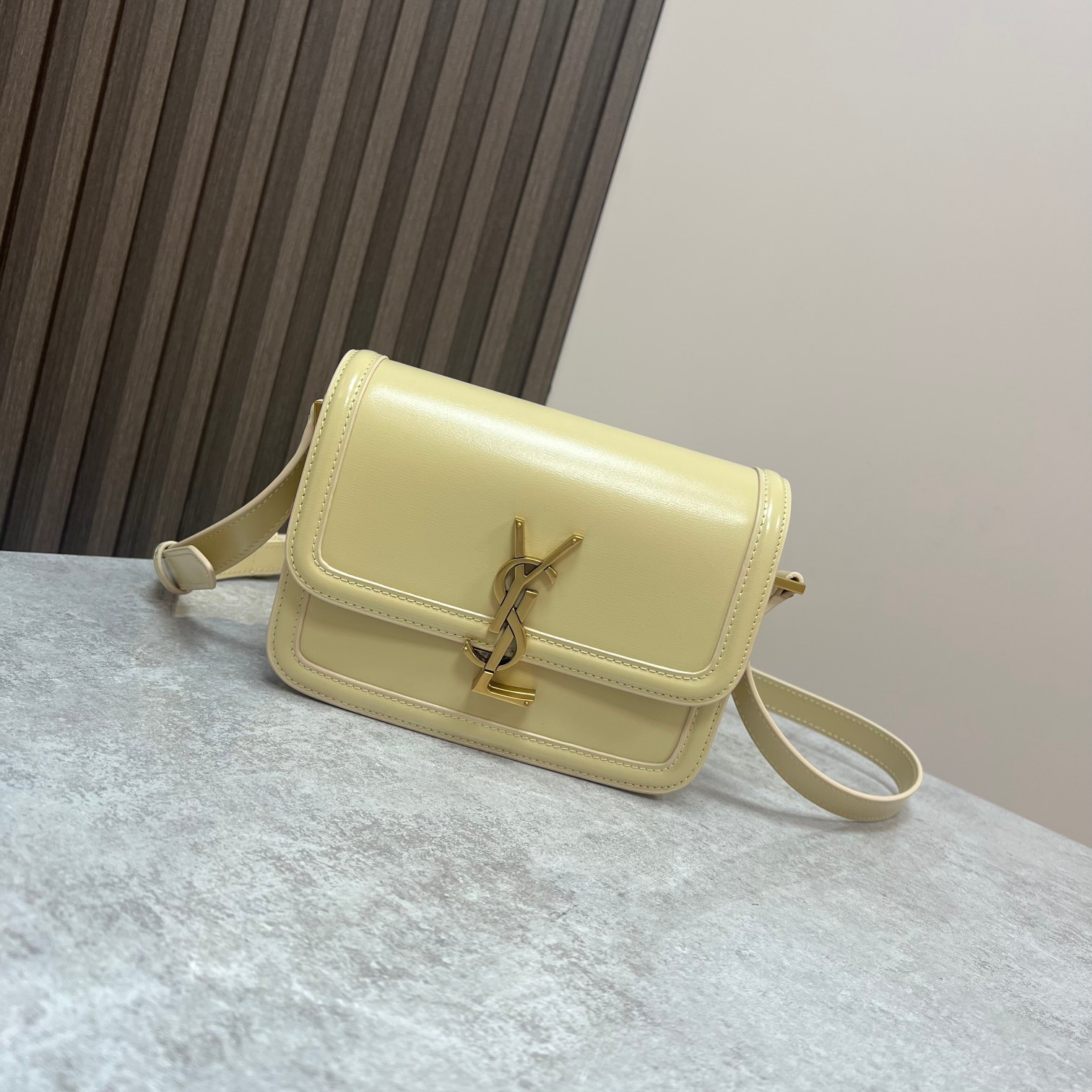 Y51 SOLFERINO SMALL SATCHEL IN BOX Sa1nt Lau*nt YELLOW 7.4 X 5.1 X 1.9 INCHES