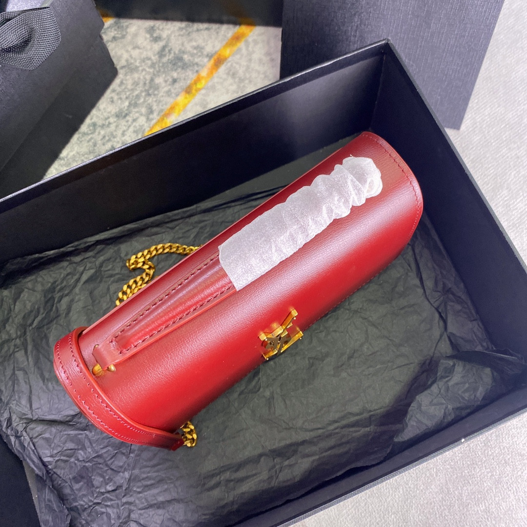 Y51 SUNSET CHAIN WALLET IN SMOOTH LEATHER 7.4 X 5.5 X 2.1 INCHES