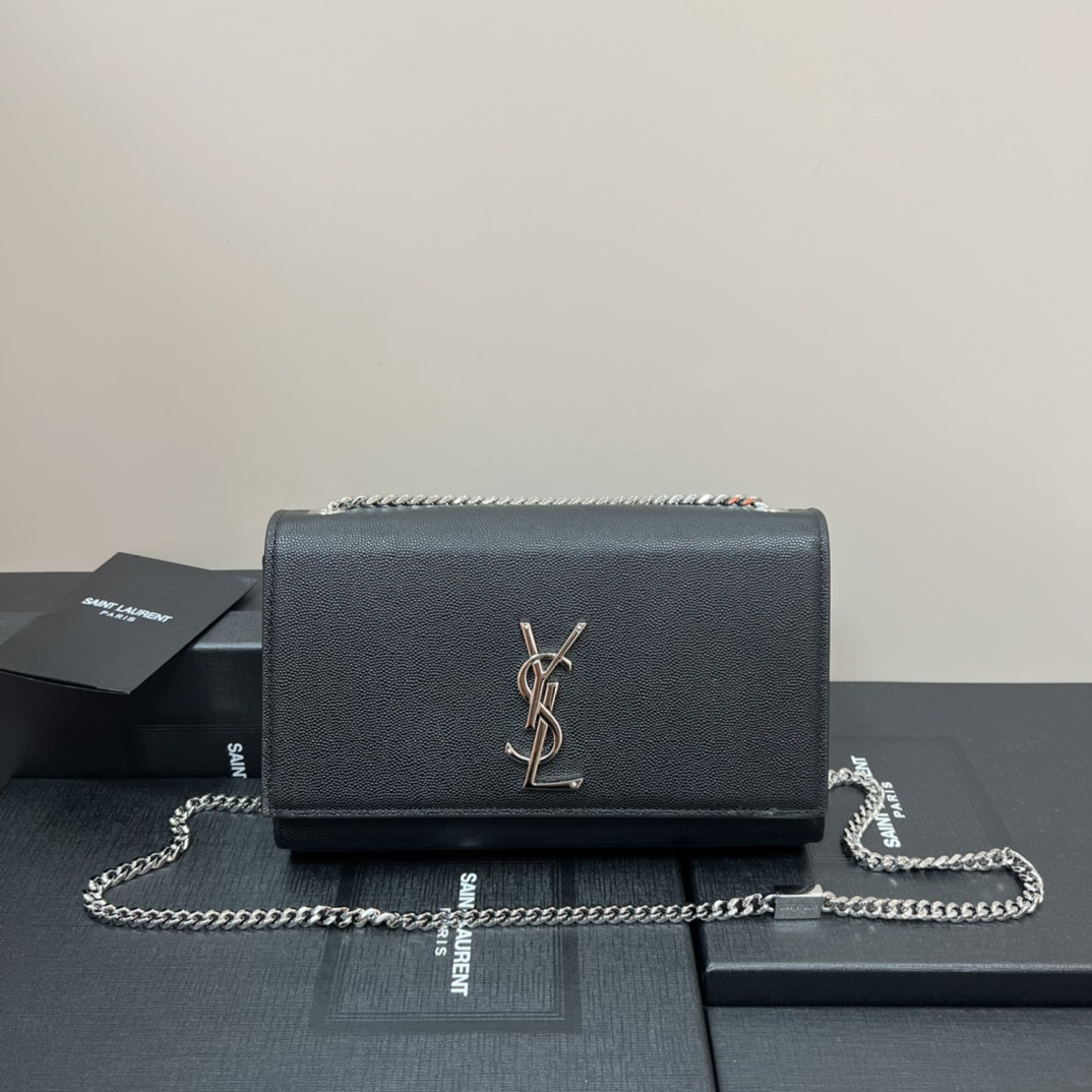 Y51 KATE MEDIUM IN GRAIN DE POUDRE EMBOSSED LEATHER BLACK SILVER 9.4 X 5.7 X 2.1 INCHES