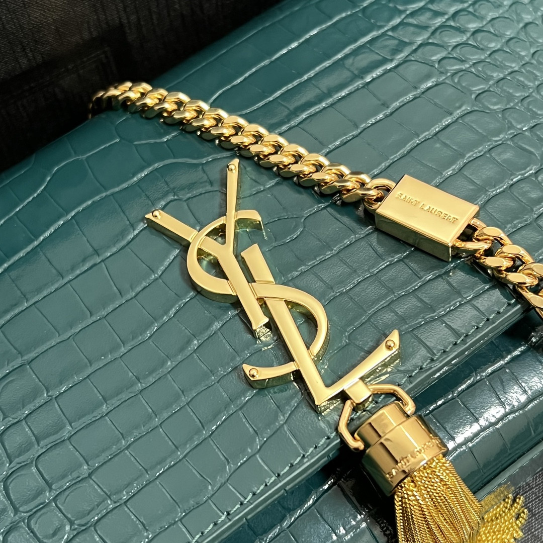 Y51 KATE MEDIUM TASSEL IN CROCODILE-EMBOSSED LEATHER BLUE 9.4 X 5.7 X 2.1 INCHES