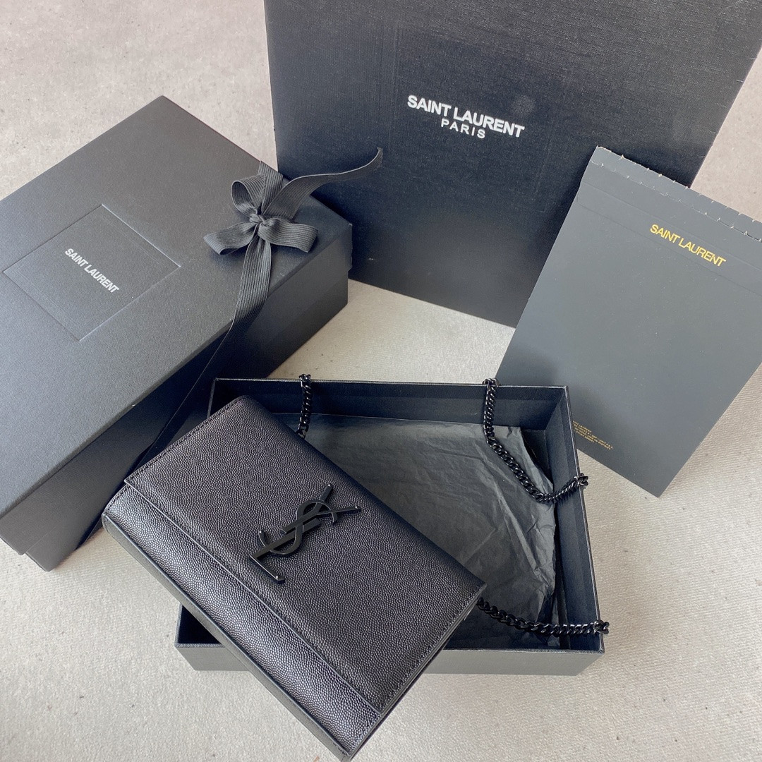 Y51 KATE SMALL IN GRAIN DE POUDRE EMBOSSED LEATHER NAVY 7.8 X 4.9 X 1.9 INCHES