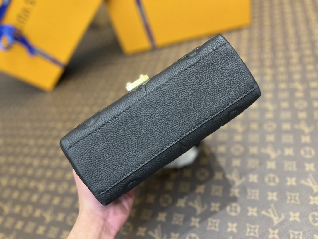 L0vis Vvtt0n M45977 Madeleine BB 9.4 x 6.7 x 3.3 inches