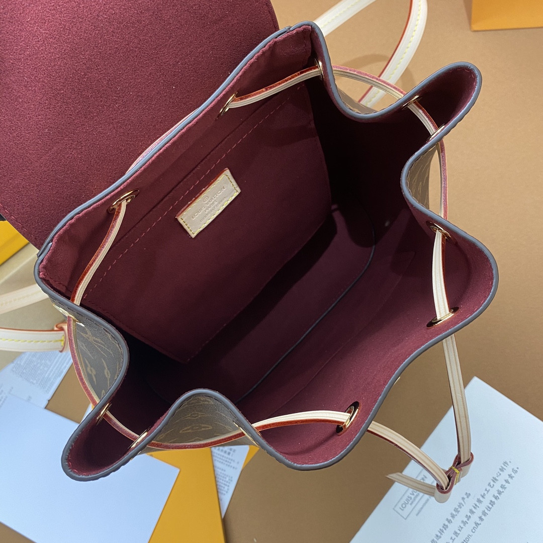 L0vis Vvtt0n M43431 MONTSOURIS 29 x 25.5 x 9 cm