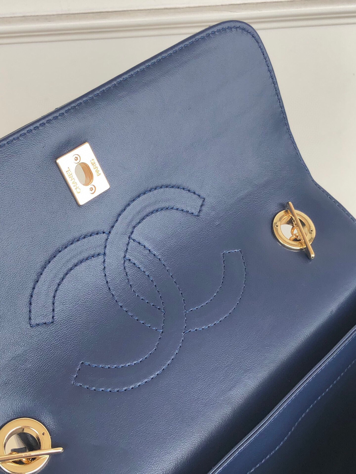 Ch**el FLAP BAG WITH TOP HANDLE 6.6 × 9.8 × 4.7 in