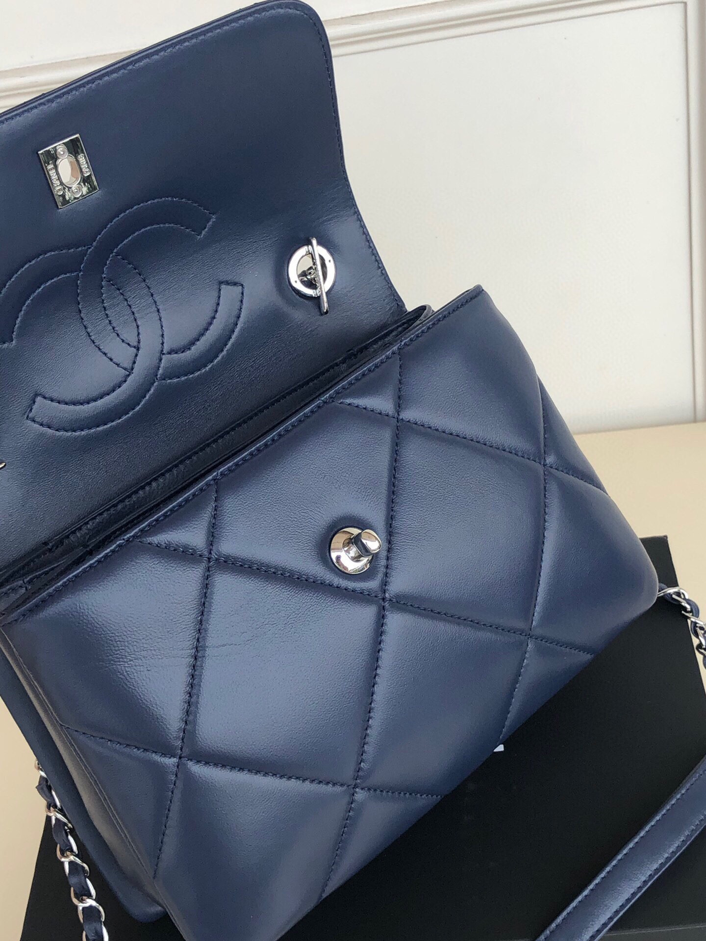 Ch**el FLAP BAG WITH TOP HANDLE 6.6 × 9.8 × 4.7 in