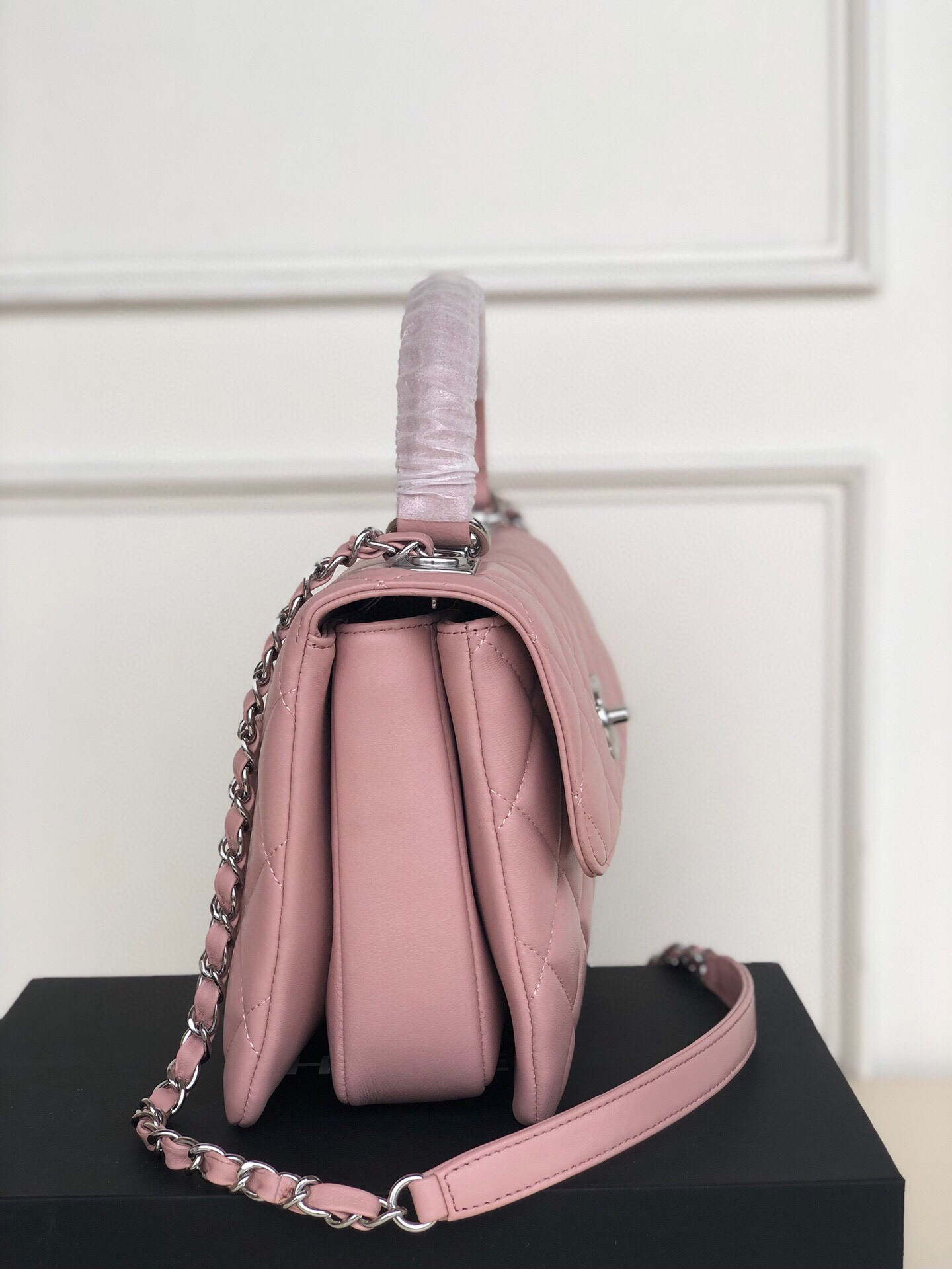 Ch**el FLAP BAG WITH TOP HANDLE 6.6 × 9.8 × 4.7 in