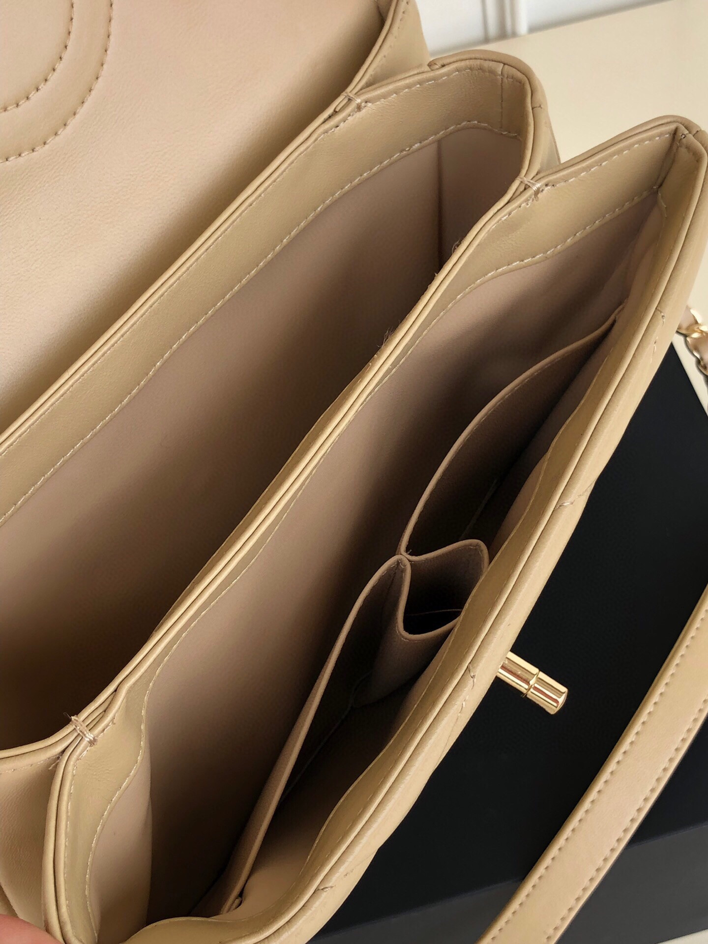 Ch**el FLAP BAG WITH TOP HANDLE 6.6 × 9.8 × 4.7 in