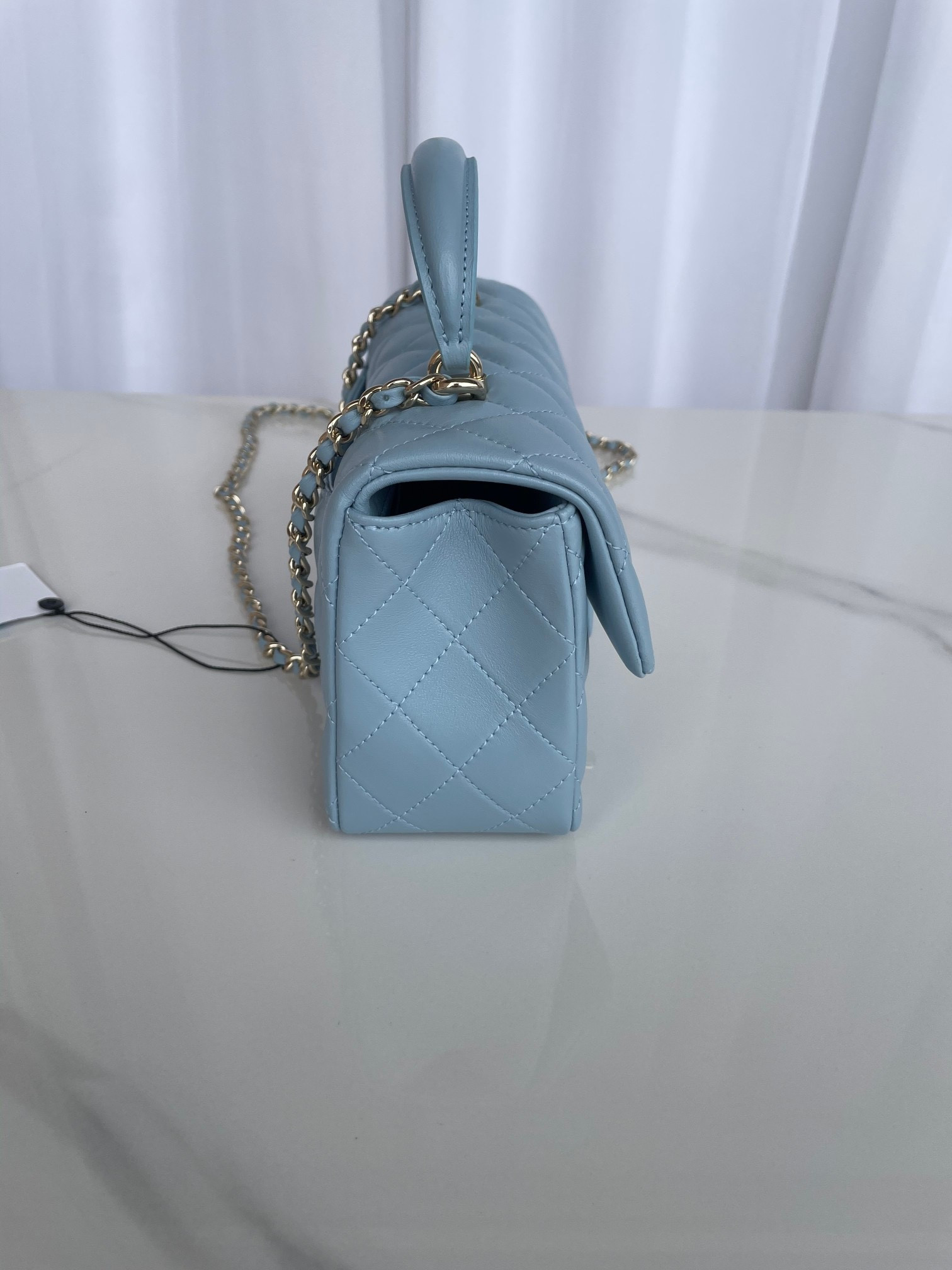 Ch**el Mini Classic Handbag With Top Handle 12 × 20 × 6 cm