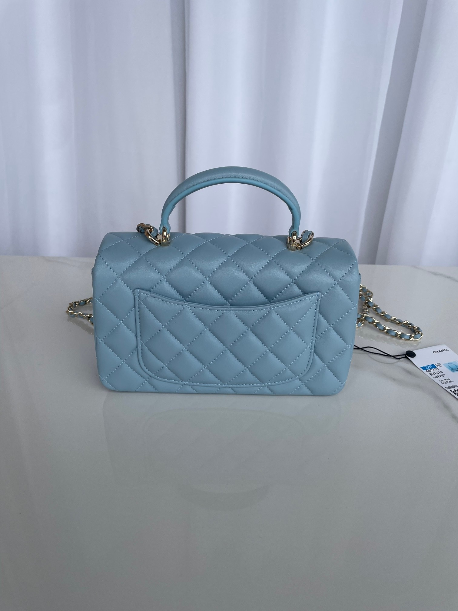 Ch**el Mini Classic Handbag With Top Handle 12 × 20 × 6 cm