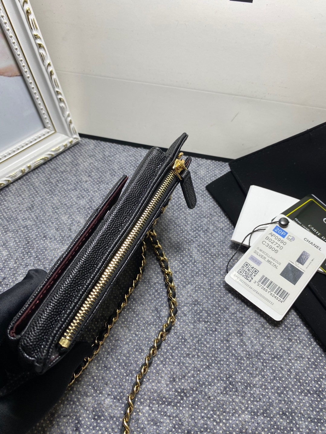Ch**el LONG ZIPPED WALLET 19-11cm