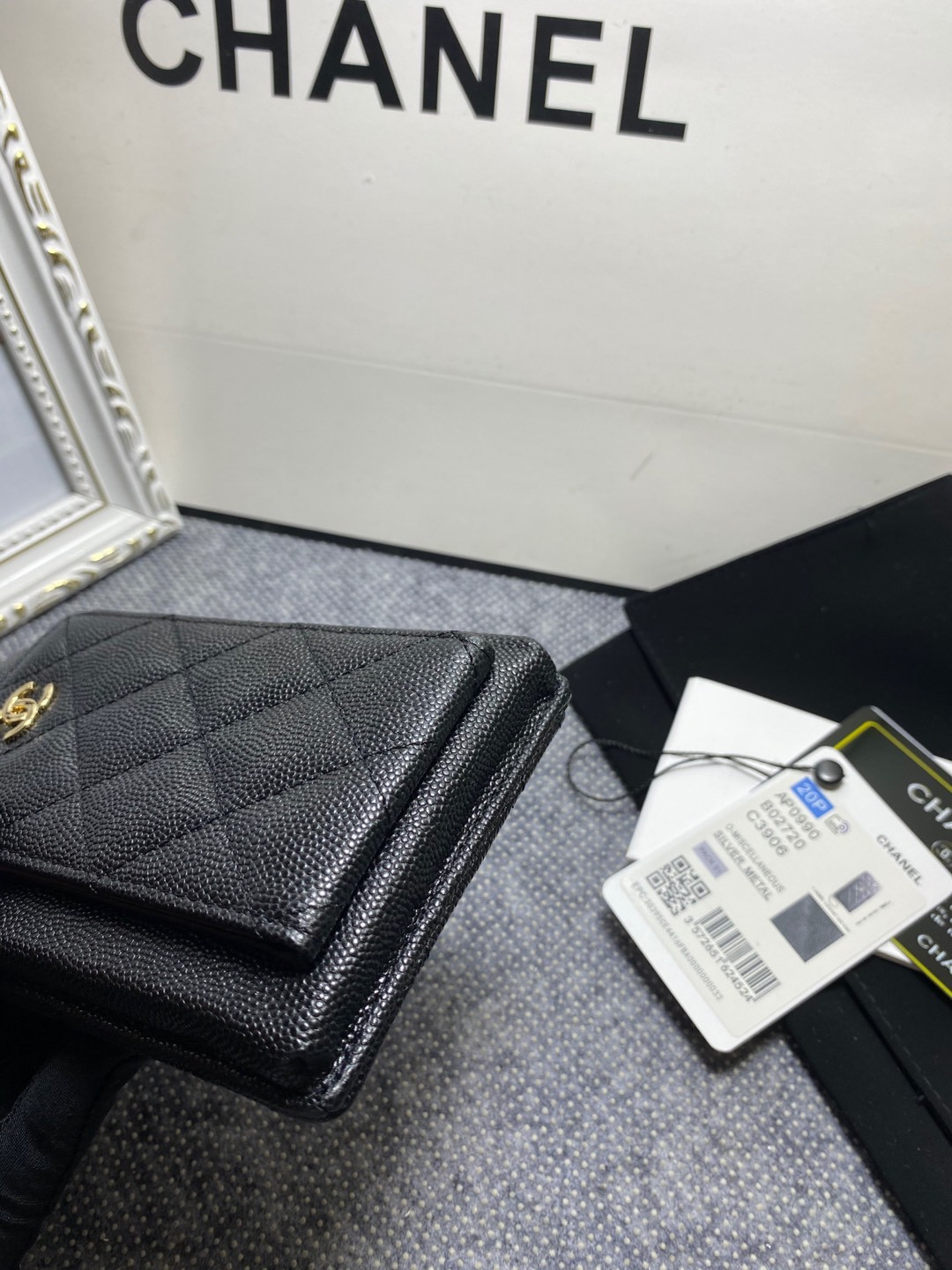 Ch**el LONG ZIPPED WALLET 19-11cm