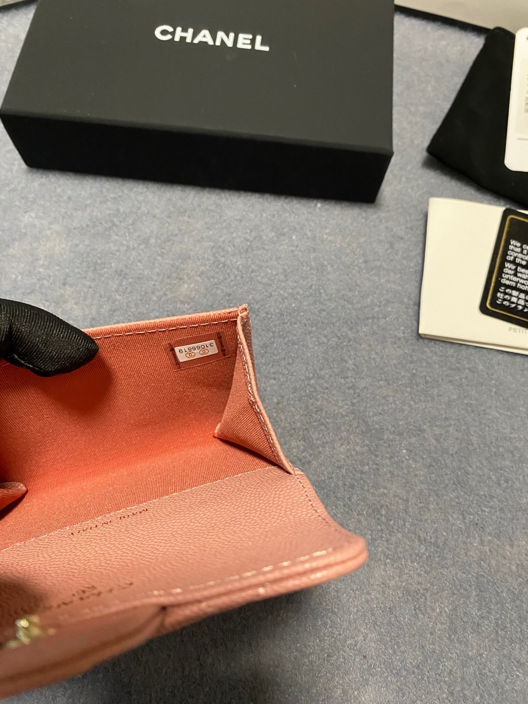 Ch**el CARD HOLDER 11.3 x 7.5 x 2.5 cm