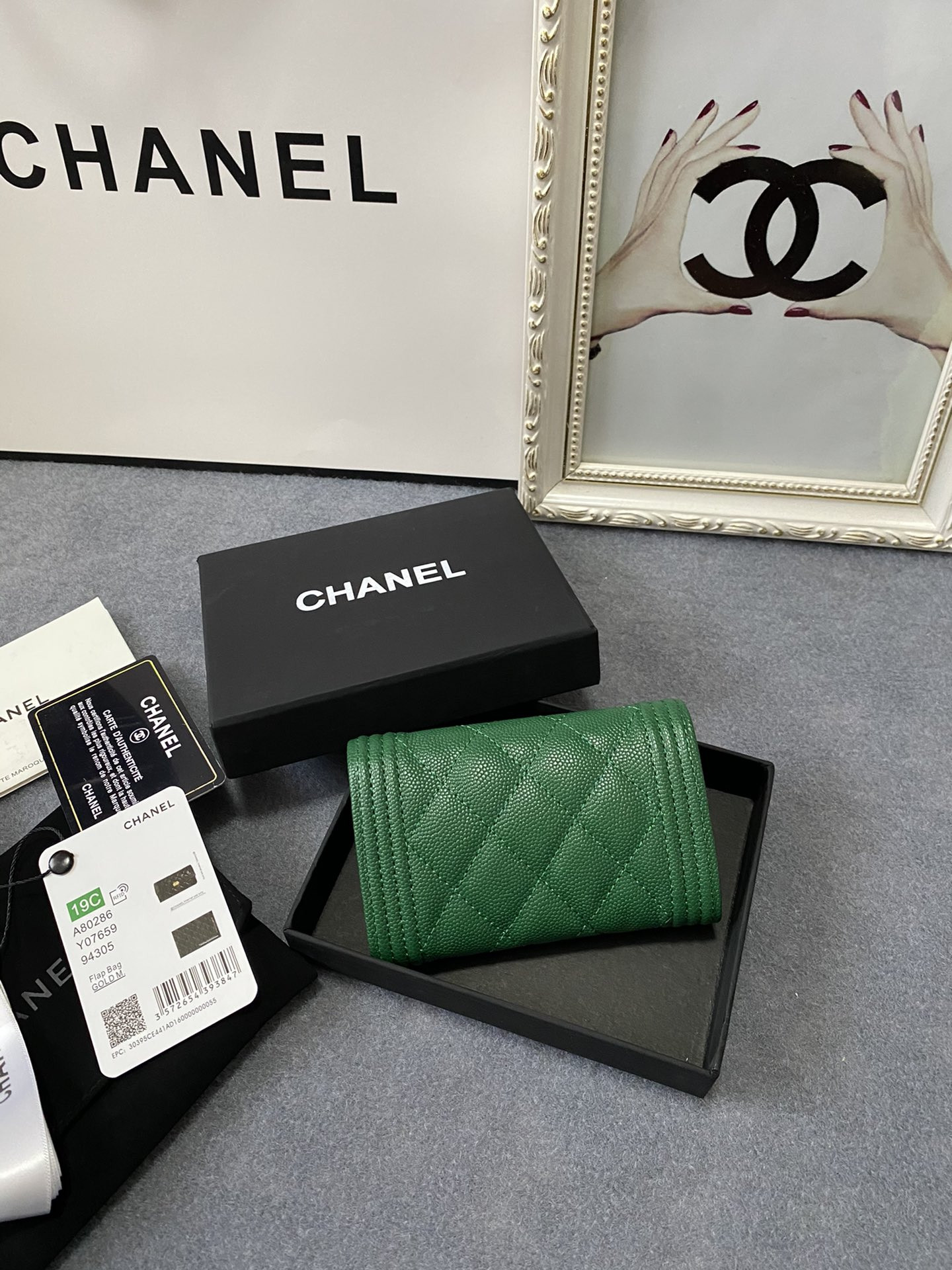Ch**el FLAP WALLET 12-7CM