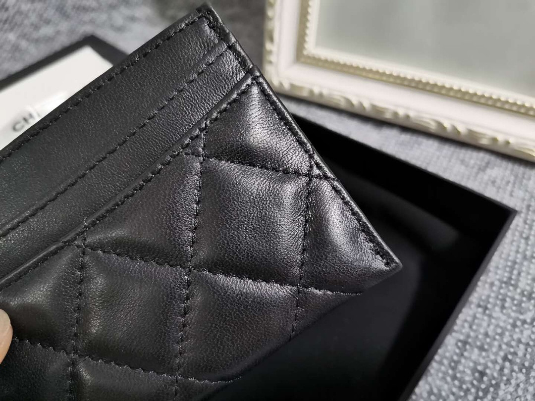 Ch**el CARD HOLDER 10cm