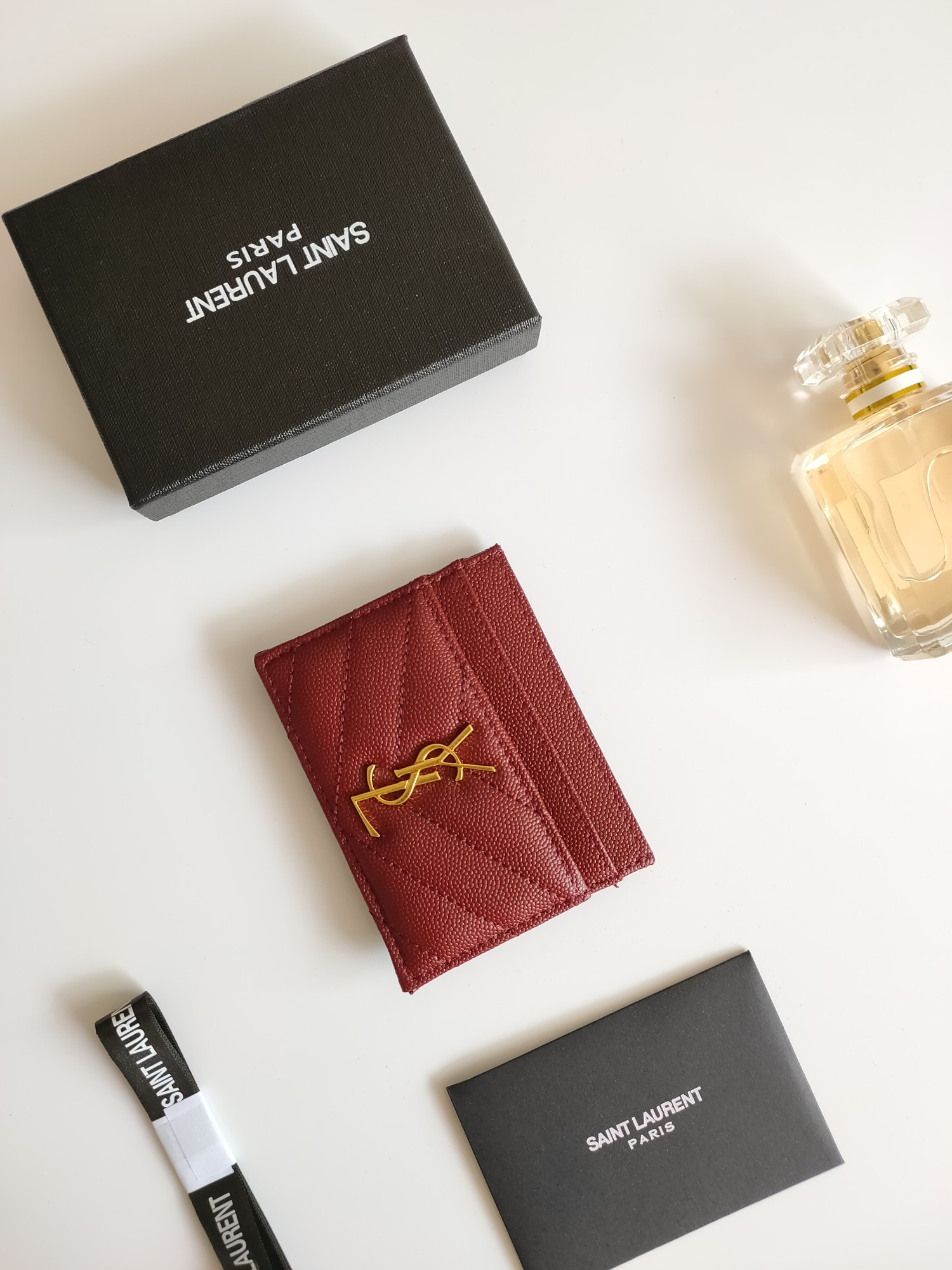 Y51 CARD HOLDER 10.5×7.5×0.5cm