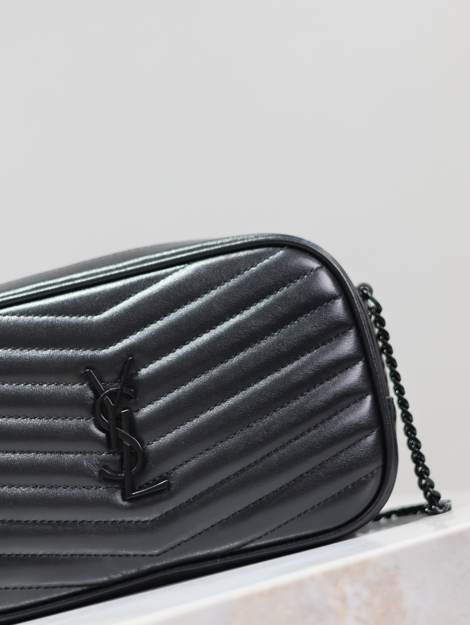 Y51 MINI LOU IN QUILTED LEATHER 7.5 X 4.1 X 2 INCHES