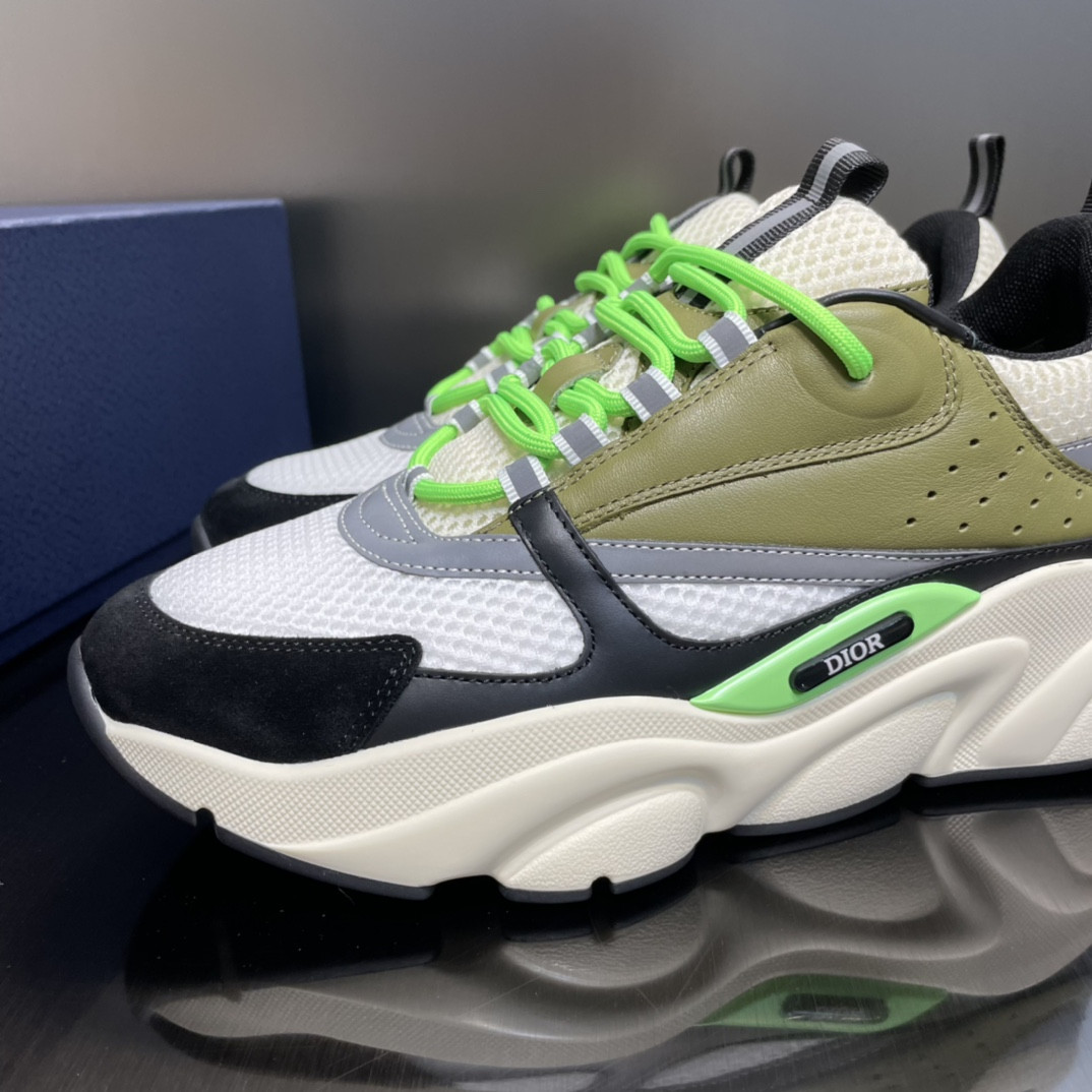 UA D10r B22 green Sneaker