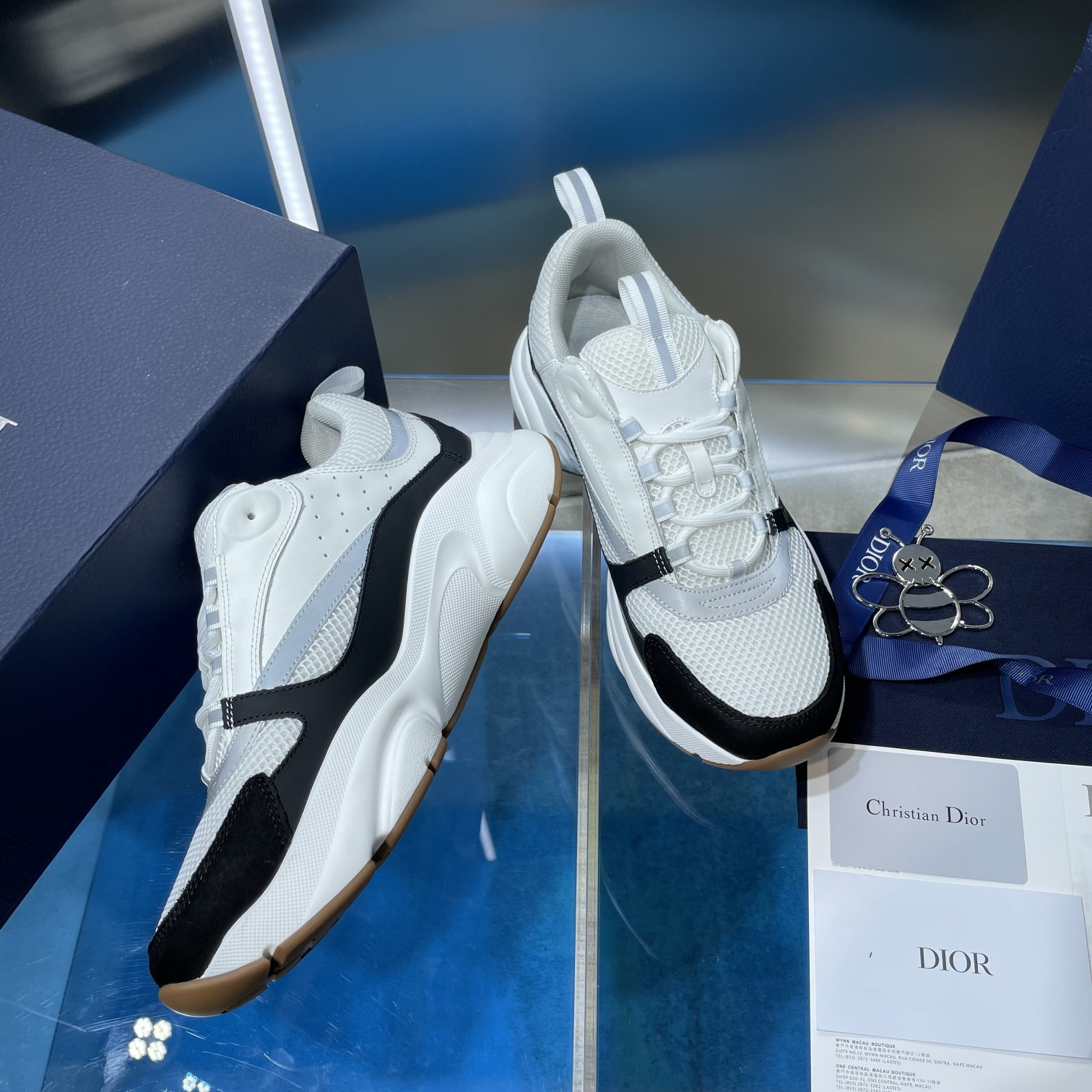 UA D10r B22 white Sneaker