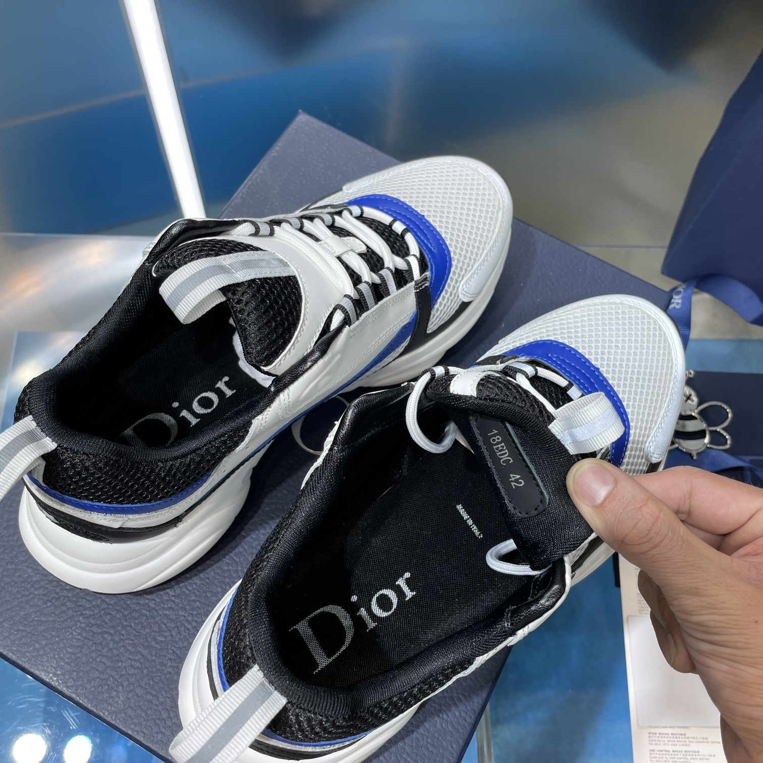 UA D10r B22 white Sneaker