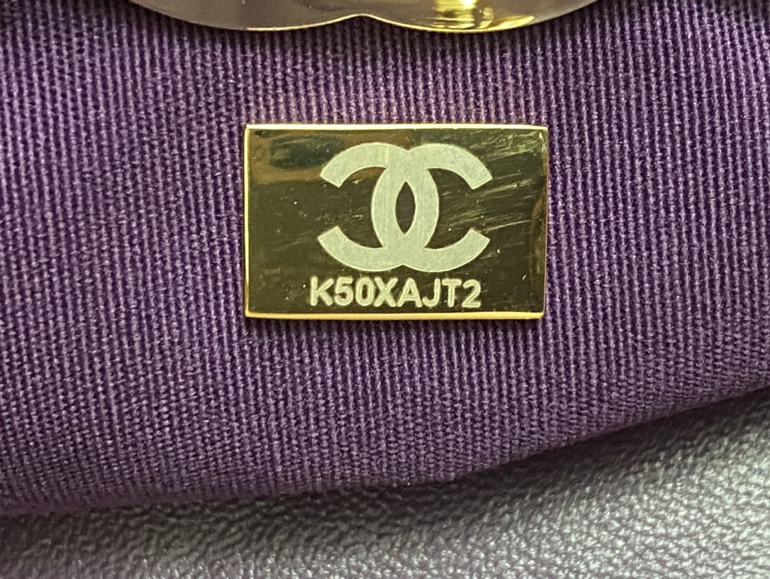 Ch**el  SHOPPING BAG Shiny Lambskin & Gold-Tone Metal 35x39x8cm