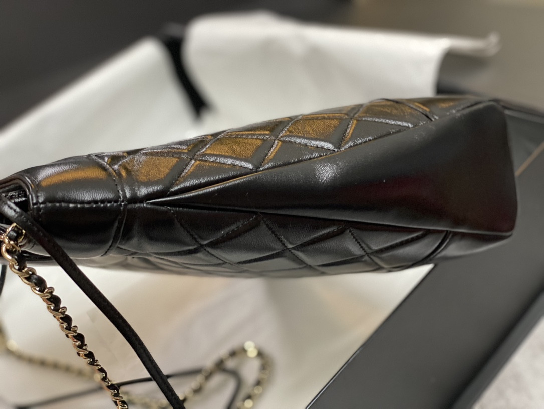 Ch**el SHOPPING BAG Shiny Lambskin & Gold-Tone Metal Black11.7 × 11.3 × 3.5 in