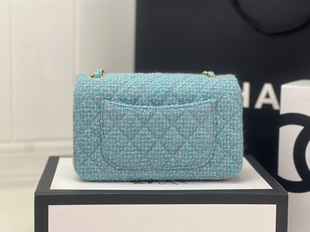 Ch**el MINI CLASSIC 11.12 HANDBAG Tweed & Gold-Tone Metal 4.7 × 7.8 × 2.3 in