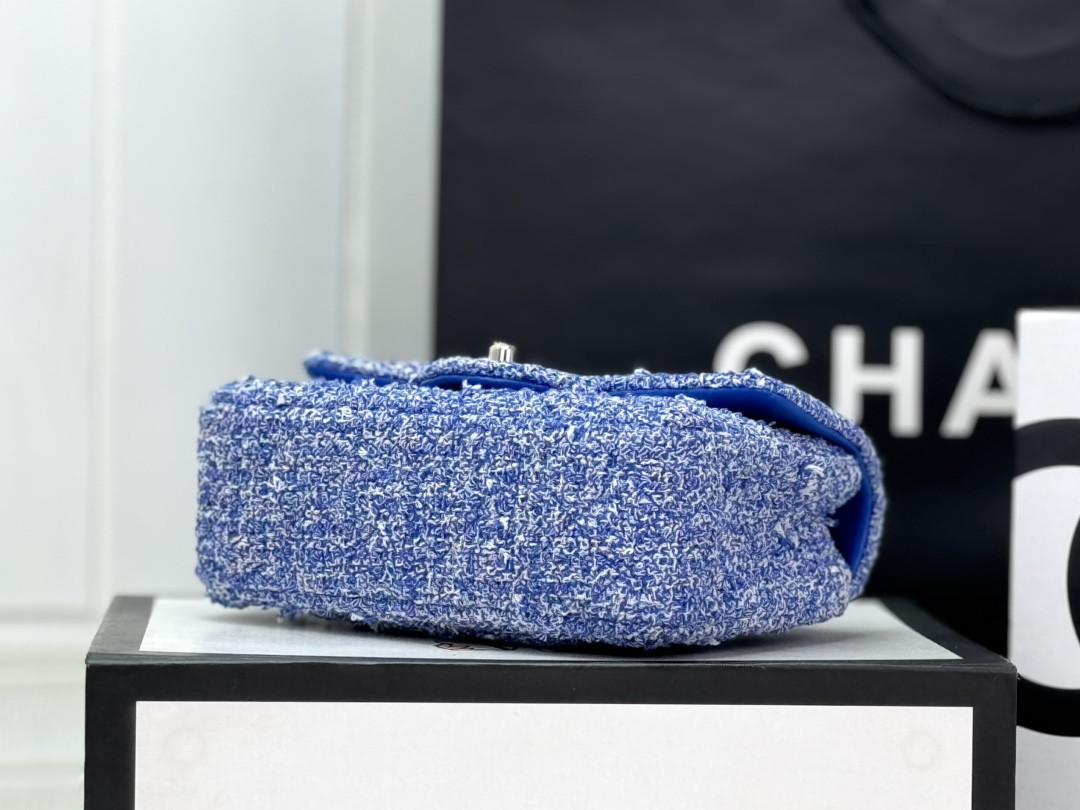 Ch**el MINI CLASSIC 11.12 HANDBAG  Tweed & Silver-Tone Metal 4.7 × 7.8 × 2.3 in