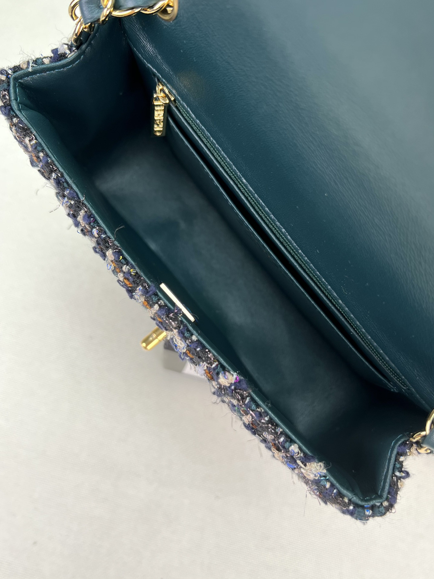 Ch**el MINI CLASSIC 11.12 HANDBAG Tweed & Gold-Tone Metal 4.7 × 7.8 × 2.3 in