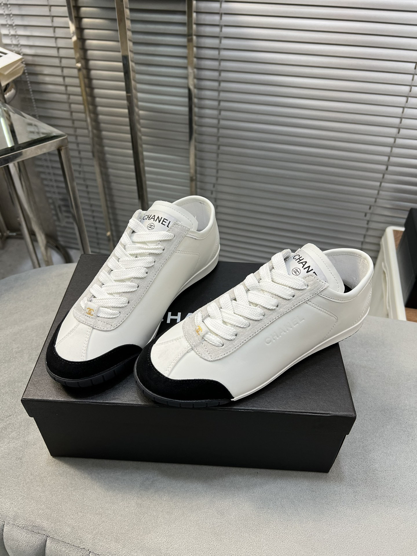 UA Ch**el SNEAKERS Calfskin & Suede Calfskin White & Black