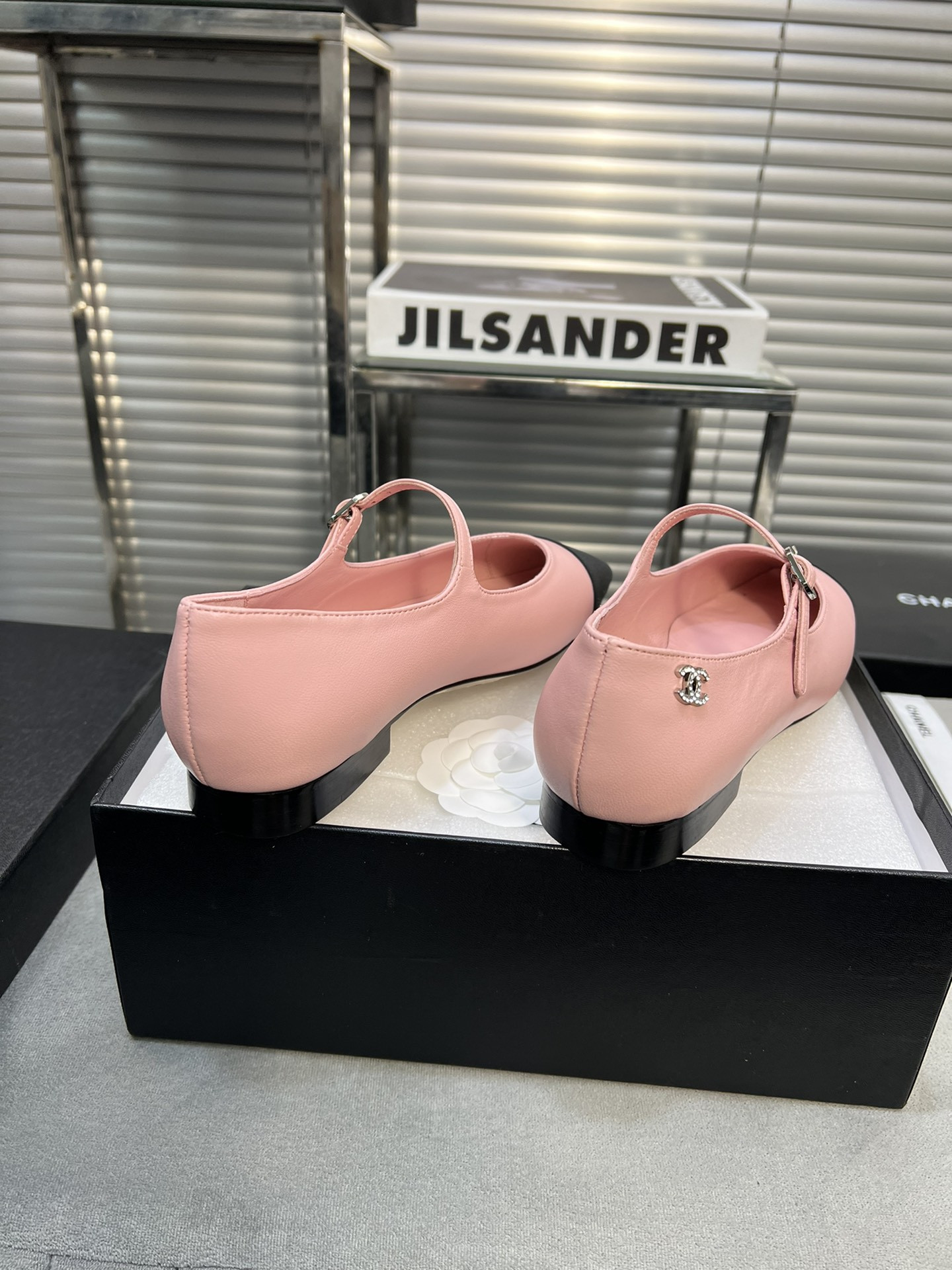 UA Ch**el MARY JANES  Lambskin