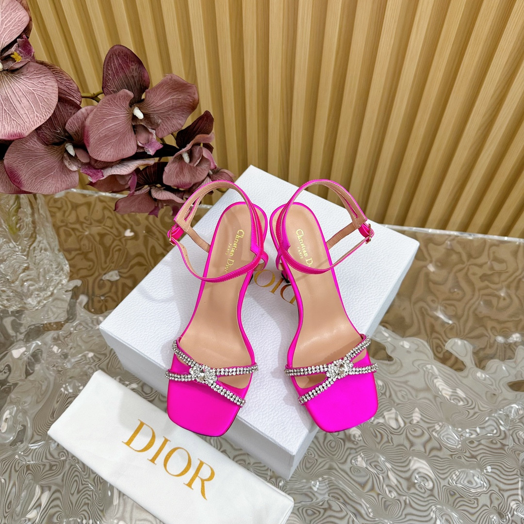 UA D10r Slingback Pump