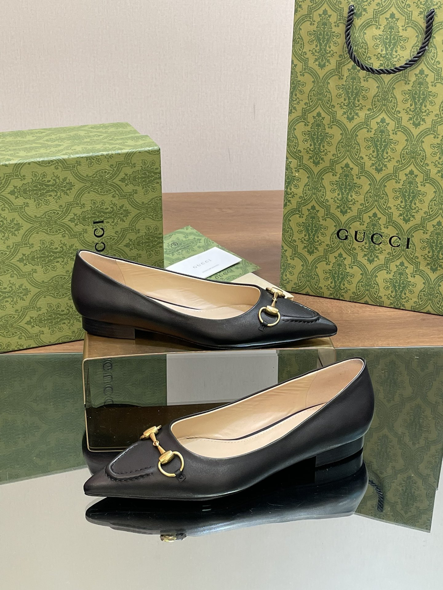 UA Gvc*1 WOMEN'S HORSEBIT BALLET FLAT