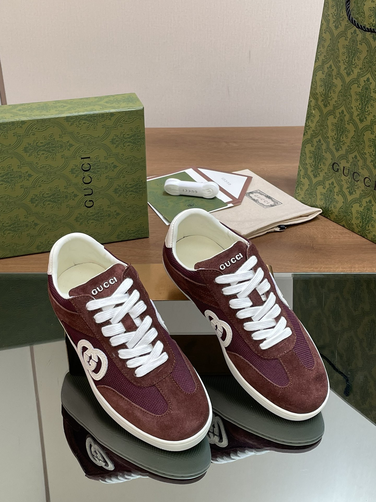 UA Gvc*1 INTERLOCKING G SNEAKER Red