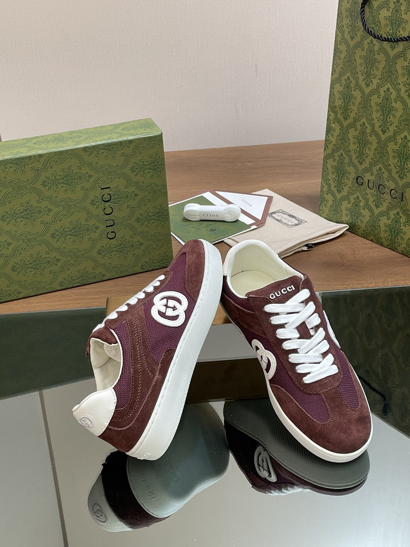 UA Gvc*1 INTERLOCKING G SNEAKER Red