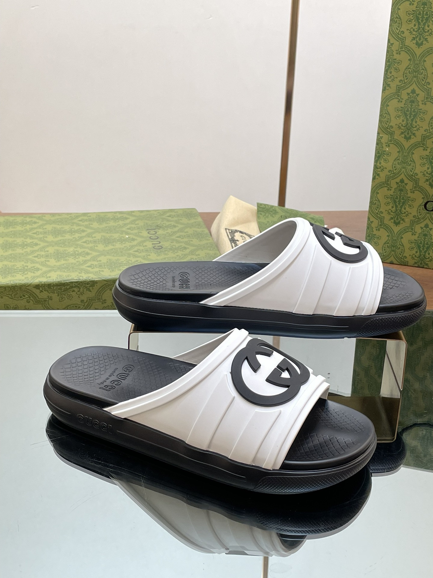 UA Gvc*1 INTERLOCKING G SLIDE SANDAL