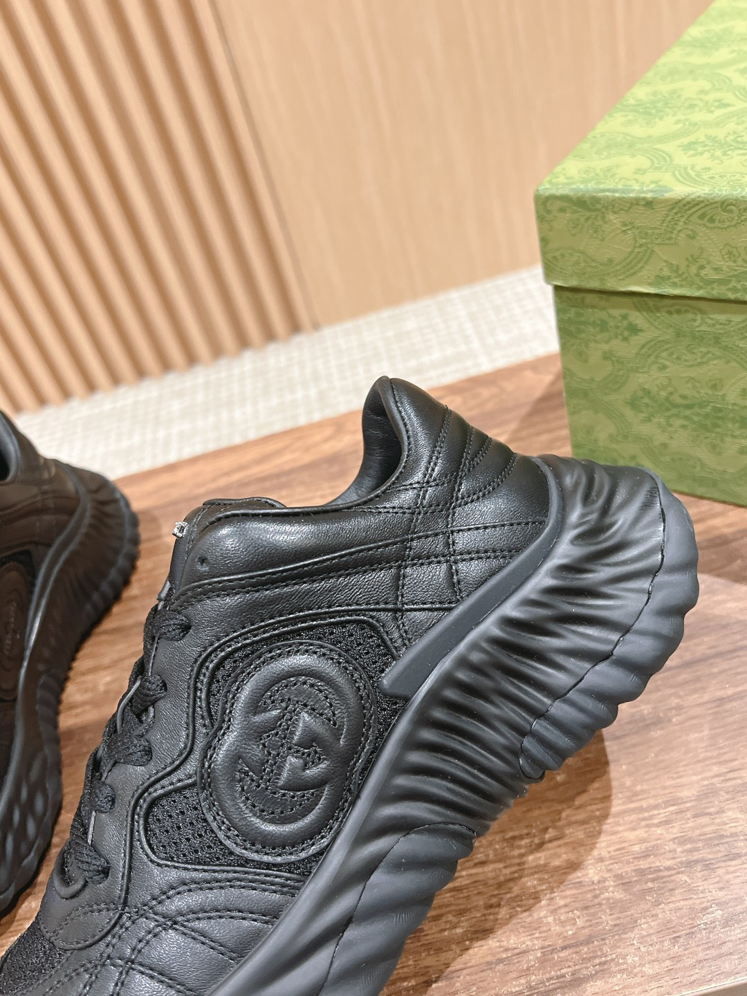 UA Gvc*1 RIPPLE SNEAKER