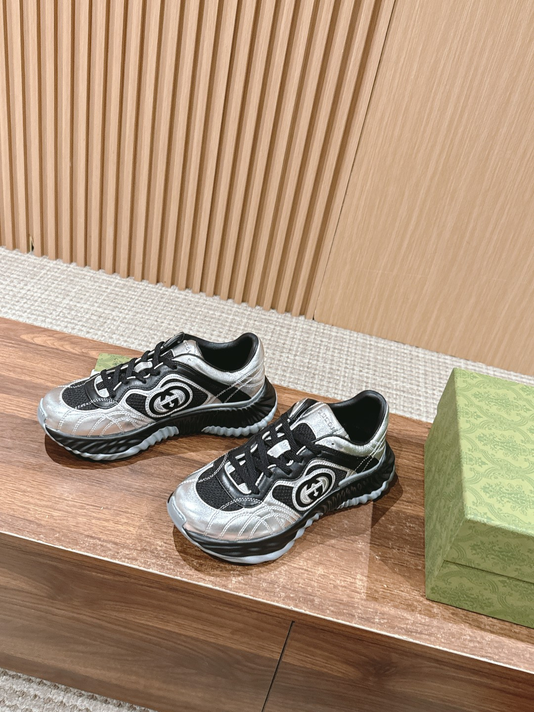 UA Gvc*1 RIPPLE SNEAKER