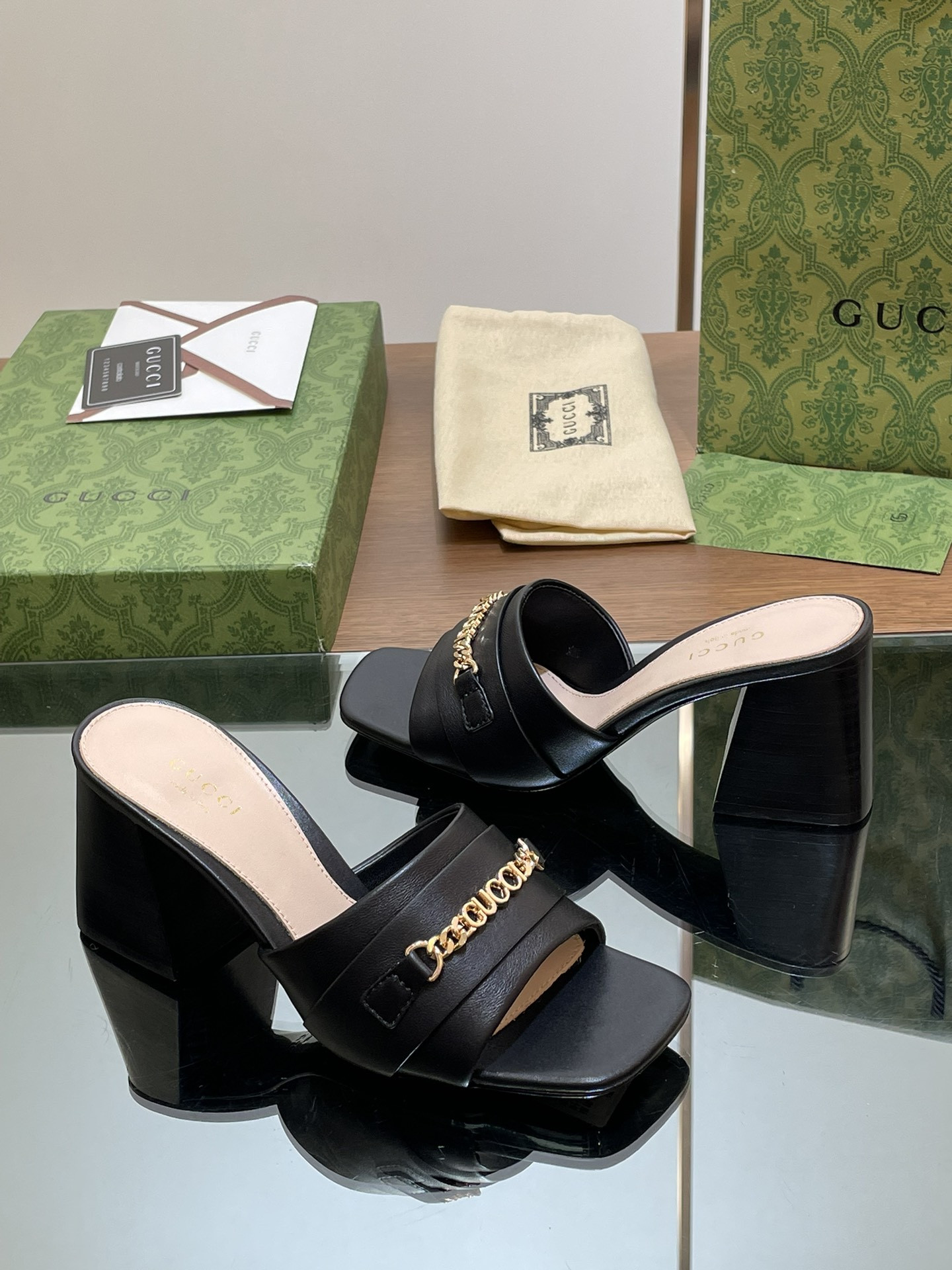 UA Gvc*1 SIGNORIA SLIDE SANDAL