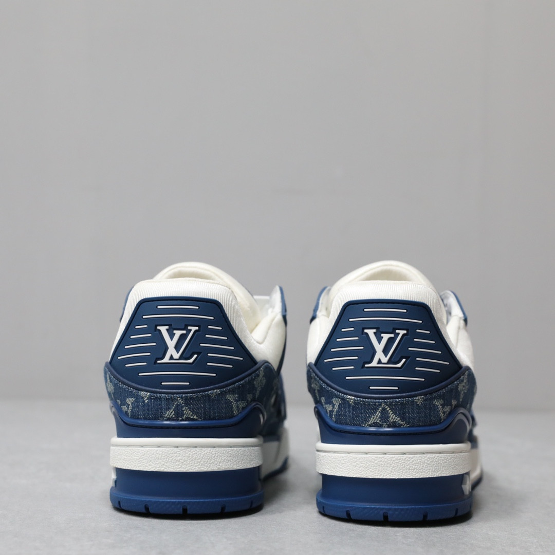 UA LV Trainer Sneaker