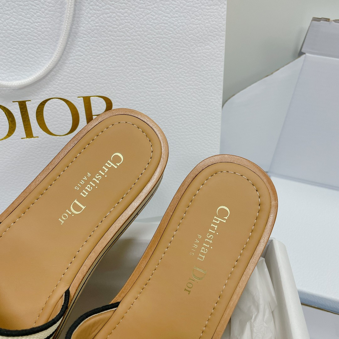 UA D10riviera Dway Platform Slide