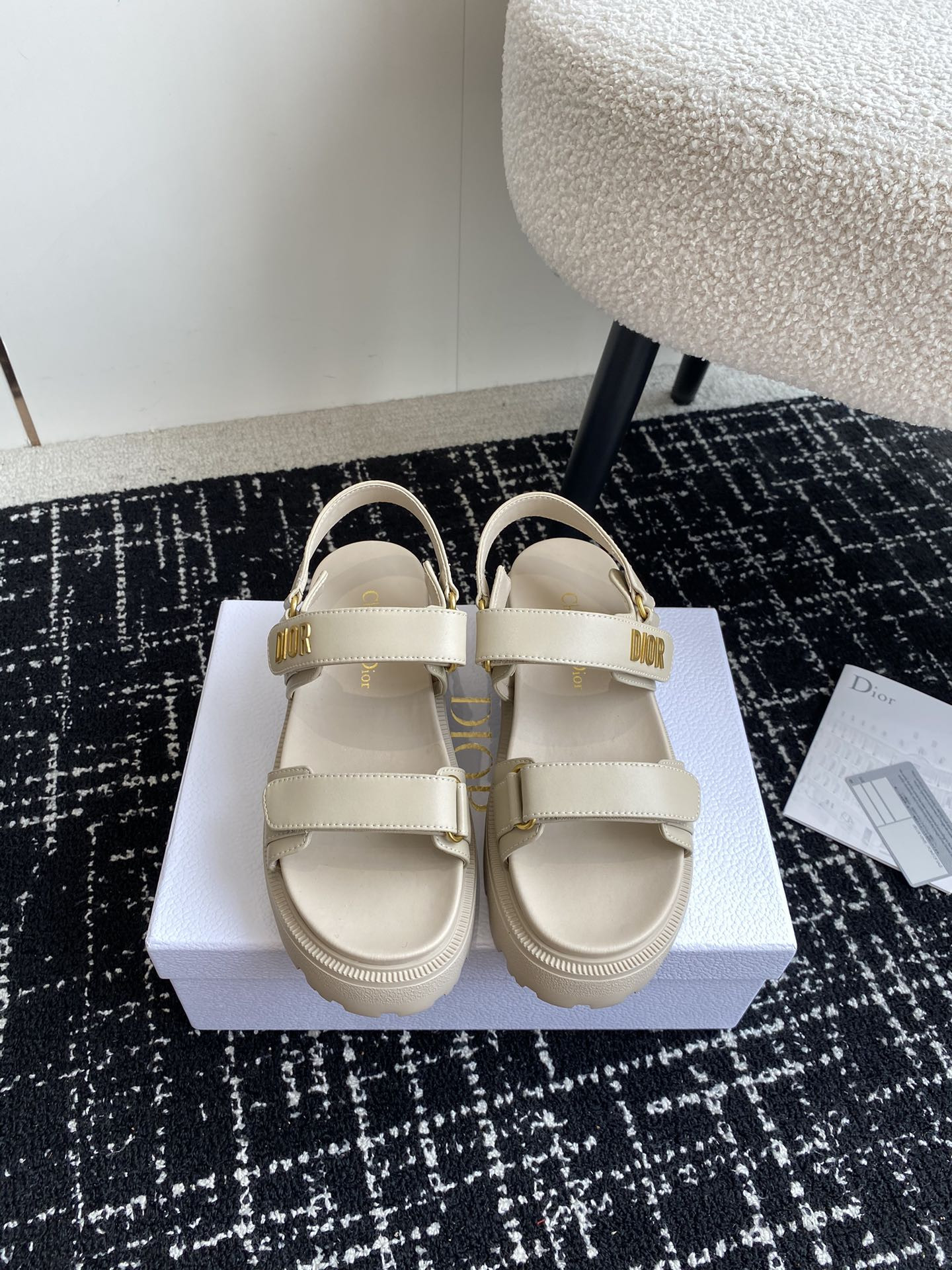 UA D10ract Platform Sandal