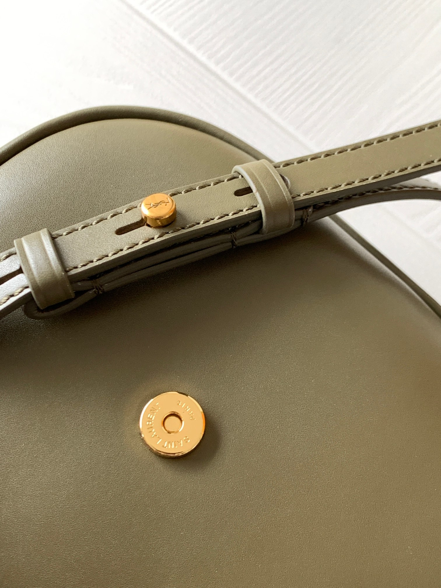 Y51 KAIA SMALL SATCHEL IN SMOOTH LEATHER 7.2 X 6.1 X 2.1 INCHES