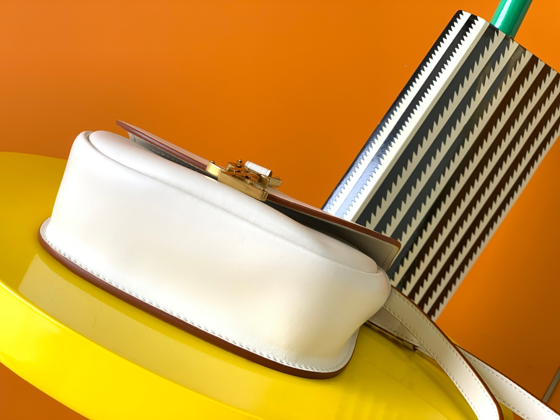 Y51 KAIA SMALL SATCHEL IN SMOOTH LEATHER 7.2 X 6.1 X 2.1 INCHES