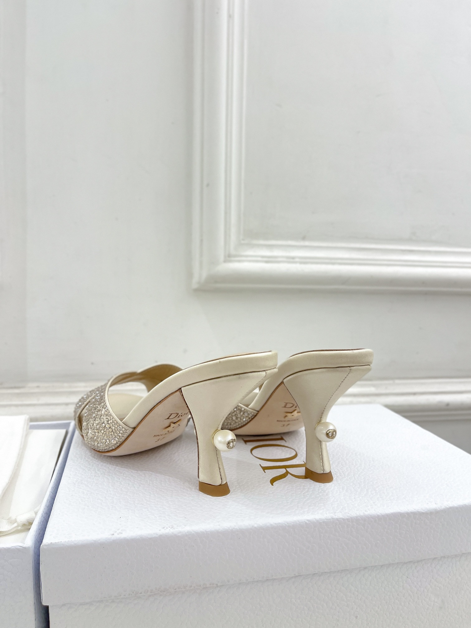 UA D10r Tribales Heeled Slide