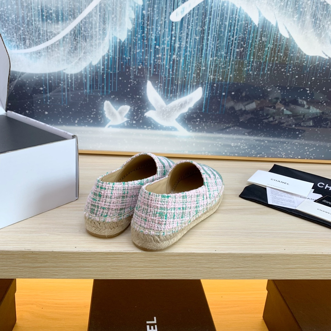 UA Ch**el ESPADRILLES