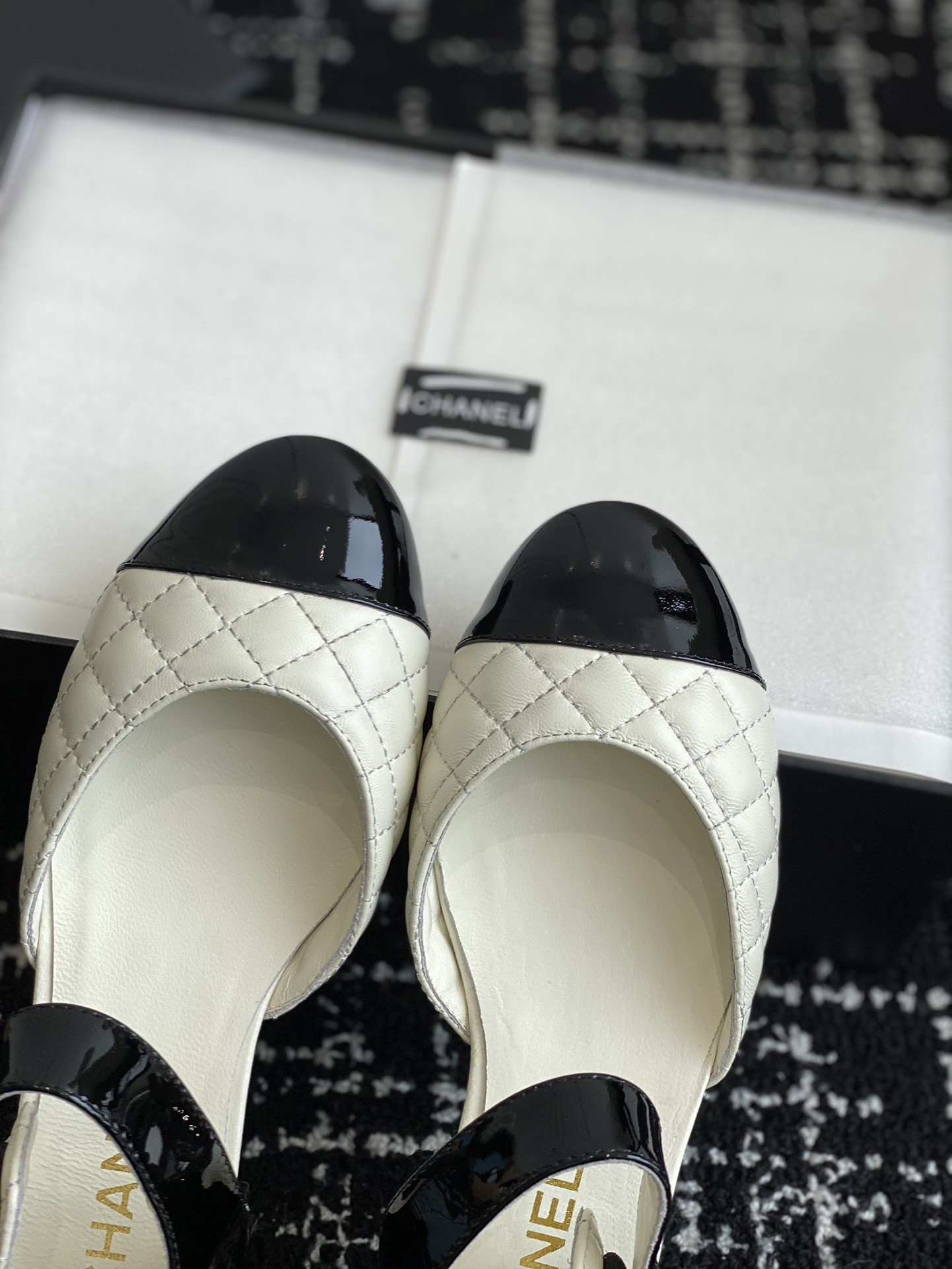 UA Ch**el MARY JANES